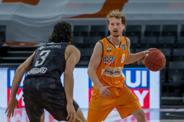 终结两连败 终结两连败